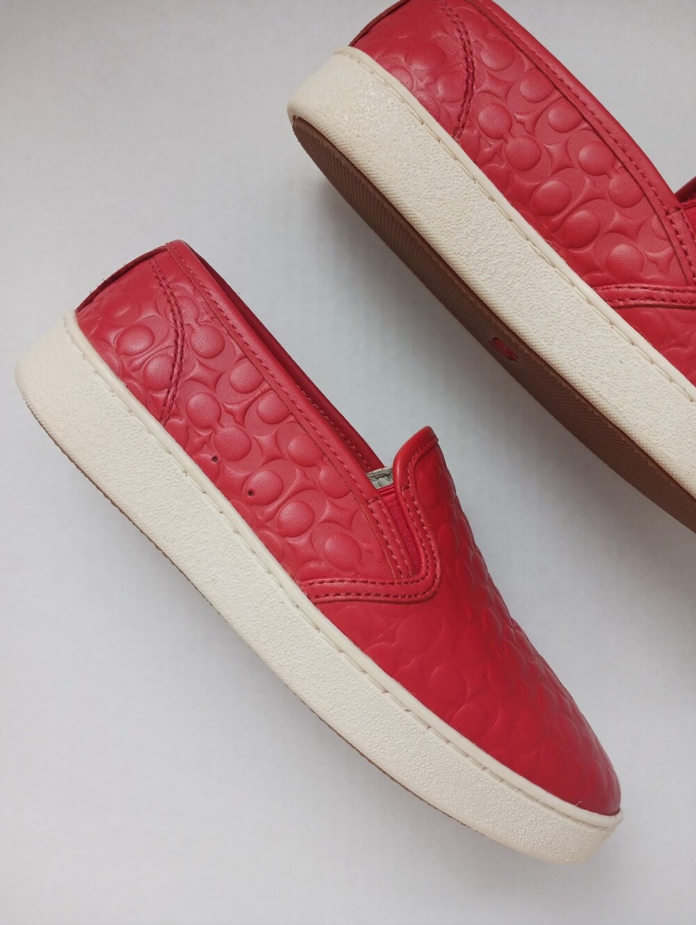 Coach FG2118 Red Leather Slip-On Comfort Shoes Sneaker Women's Size 7B EU37.5 - Picture 2 of 16